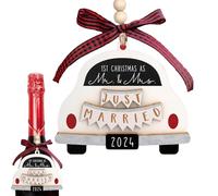 Nuestro primer ornamento de Navidad casado - Recuerdo de Boda | Decoración romántica de coche de boda | Adornos para el árbol de Navidad de boda del coche | 2024 Decoración navideña para el hogar