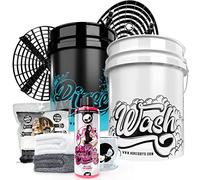 Nuke Guys 2 cubos de lavado para el cuidado del coche: champú para coche Pink Cherry, 500 ml + 2 cubos de lavado GritGuard 5GAL + 1 inserto Grit Guard + tabla de lavado GritGuard + 2 paños de