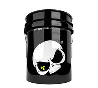 Nuke Guys Car Wash Bucket White Skull Edition - Cubo de lavado de coche con 5 galones (20 litros aprox.) - Cubo de lavado de coche para la ropa de coche o moto
