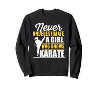 Nunca Subestimes a la Mujer Que Sabe Karate Sudadera