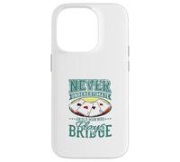 Nunca Subestimes a Old Man Bridge Player Four Ases Carcasa para iPhone 14 Pro
