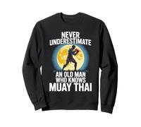 Nunca subestimes a un anciano que conoce al abuelo Muay Thai Sudadera