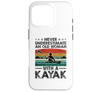 Nunca Subestimes a una anciana con un Kayak remando Carcasa para iPhone 16 Pro