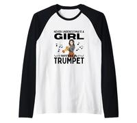 Nunca Subestimes a una Chica con Trompeta Mujeres trompetista Camiseta Manga Raglan