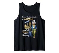 Nunca Subestimes a una Mujer Que todavía viaja en Sus 70 años Camiseta sin Mangas