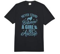 Nunca te pongas Entre una Chica y su Perro Australiano Comfort Colors Adult Heavyweight T-Shirt