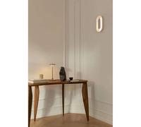 Nuura Aps Aplique de pared LED Nuura Sasi, altura 29 cm, color latón, metal