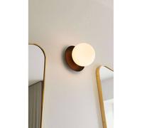 Nuura Aps Aplique de pared Nuura Liila 1 Medium, bronce/ópal, IP44, G9