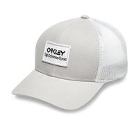 Oakley-apparel