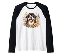 Obra de arte de flores silvestres de verano de perro mastín tibetano Camiseta Manga Raglan