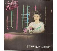oldfield, sally - Strange Day In Berlin [Vinilo]