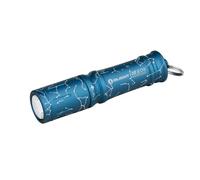 OLIGHT I3E EOS Mini Linterna Llavero de 90 Lúmenes y Alcanza a 44m,Linterna Pequeña Resistente al Agua IPX8,Batería AAA Incluida,para Acampar, Cazar, Pescar y Emergencia (Azul Ealáctico)