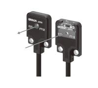 OMRON Sensor fotoeléctrico amplificador integrado E3T-FT13F (ultra pequeño, ultra delgado), 6.6 pies (2 m)
