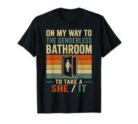 On My Way To The Genderless Bathroom To Take A She It Camiseta
