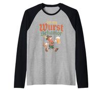 On My Wurst Behavior Oktoberfest Funny German American Humor Camiseta Manga Raglan