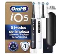 Oral-B iO 5N Cepillos de Dientes Eléctricos, Negro Y Blanco, Pack de 2, 4 Cabezales - Cepillo Dental con Sensor de Presión, 5 Modos de Cepillado con Blanqueamiento Dental, Estuche de Viaje