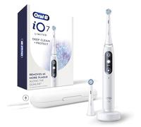 Oral-B iO Deep Clean + Protect - Cepillo de dientes eléctrico recargable, color blanco, incluye un cepillo de dientes iO Series 7, 2 cabezales de repuesto y un estuche de viaje