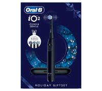 Oral-B iO2 - Cepillo de dientes eléctrico, Night Black, edición limitada | Estuche de viaje, 3 cabezales de cepillo, 3 modos de limpieza, sensor de presión de encías, temporizador de 2 minutos