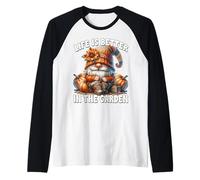 Orange Fall GNOME Grandpa Life Is Better In The Garden Camiseta Manga Raglan