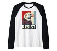 Orgullosa águila calva americana - Anti Trump - RESIST Camiseta Manga Raglan