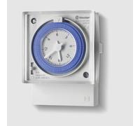 Orologio Settimanale 72x72 mm 1contatto 16A intervallo 60 min Finder 12318230000