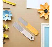 OSALADI Lima Exfoliante para Pies 2 Piezas Blanca y Amarilla Herramienta Ergonómica para Eliminar Piel Muerta y Callos Removedor de Durezas para Cuidado Ducha Uso Masculino y Femenino