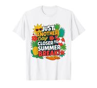 Otro día más cerca de las vacaciones de verano Último día de clases Camiseta