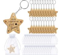 Otuuz 50 Sets Regalos de Llaveros de Estrella para Graduados Escolares Incluyen 50 Llaveros de Estrellas de Madera con 50 Bolsas de Organza Regalos de Fin de Curso para Niños Estudiante Graduación