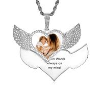 OTXIXTO Collar de Fotos Personalizado Foto Medalla de Cobre Grabado Texto/Nombre/Fecha Memoria Angel Alas y Corazón y Pendiente Redondo con Cadena de Cuerda Hip Hop Charm (S3 24 Pulgadas)