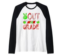 Out First Grade Tee Last Day of School Graduación de primer grado Camiseta Manga Raglan