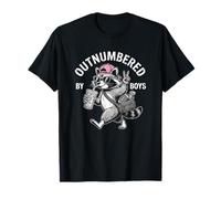 Outnumbered by Boys Mom of Boys Funny Mom Raccoon Humor Joke Camiseta