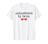 Outnumbered by Twins Boys Girls Dad Soon to Be Mom Pregnancy Camiseta