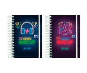 Oxford Agenda Never Give UP 1/8 12 x 18 cm 2024-2025