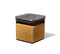 OXO SteeL Recipiente para alimentos de acero cuadrado y bajo, Tarro de cocina hermético para alimentos con tapa de acero inoxidable, Tamaño mediano 2.6 litros