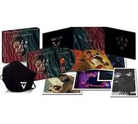 Pablo Alborán - Vértigo (CD Box: CD Digifile + 10 Postales + Mascarilla + Acceso Preferente A La Venta De Entradas En Su Próxima Gira En España) Edición Firmada