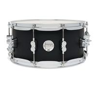 Pacific Drums Caja Arce Conceptual 35.6x14 cm, Negro satinado, casco arce europeo 10 capas, herrajes DW
