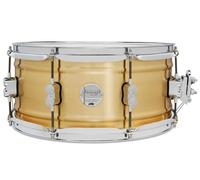 Pacific Drums Concept Metal Snare 35.6x16.5 cm, 1.2mm Latón satinado, carcasa delgada, satinada