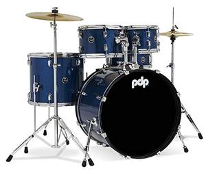 Pacific Drums Kit de batería de 5 piezas Center Stage, bombo de 56 cm, Royal Blue Sparkle, inc. Hardware, platillos y trono, capa de acabado | 100% casco de álamo