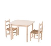 Pack mesa y 2 sillas infantil. Tamaño mesa: Tablero 60x60cm. Altura 46,5cm / Tamaño silla: Fondo - 25cm - Ancho delantero 31.5cm - Ancho trasero 26cm - Alto: 25.5cm - Alto respaldo: 50cm