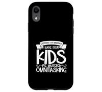 Padres multitarea: cuatro hijos Carcasa para iPhone XR