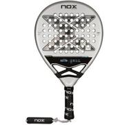 Pala de Pádel Nox AT10 Luxury Genius 18K Carbono Control Potencia Agustín Tapia