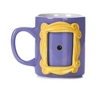 Paladone PP6548FR | Taza de cerámica con forma de marco de fotos mirilla Monica 330 ml personalizado | Inserta tu propia foto 6,5 cm por 4,5 cm | Amigos TV Merchandise, Morado y amarillo
