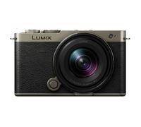 Panasonic Lumix DC-S9 + S 18-40 mm f/4,5-6,3 Titanio