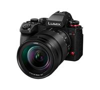 Panasonic Lumix DC-S1R II + Lumix S 24-105mm F/4.0 Macro OIS