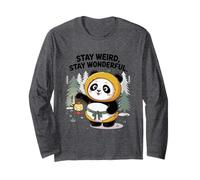 Panda feliz en sudadera con capucha peluda sosteniendo linterna en el bosque Manga Larga
