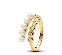 Pandora Timeless Anillo abierto chapado en oro de 14 quilates con perla blanca cultivada de agua dulce tratada y circonita cúbica transparente, talla 56