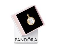 PANDORA ME Medallón con diseño de mariposa chapado en oro de 14 quilates con circonitas cúbicas transparentes y madreperla artificial de biorresina blanca