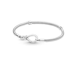 Pandora Moments Pulsera de plata de ley con cadena de serpiente con cierre en forma de símbolo de infinito