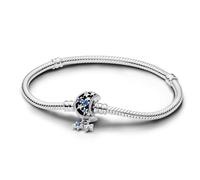 Pandora Moments Pulsera de plata de ley con cadena de serpiente y cierre en forma de luna con cristal azul estelar y circonita cúbica transparente, 17