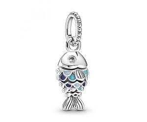 Pandora Passions Colgante con diseño de pez de plata de ley con circonitas cúbicas transparentes, esmalte azul marino auténtico, azul capri y azul pastel